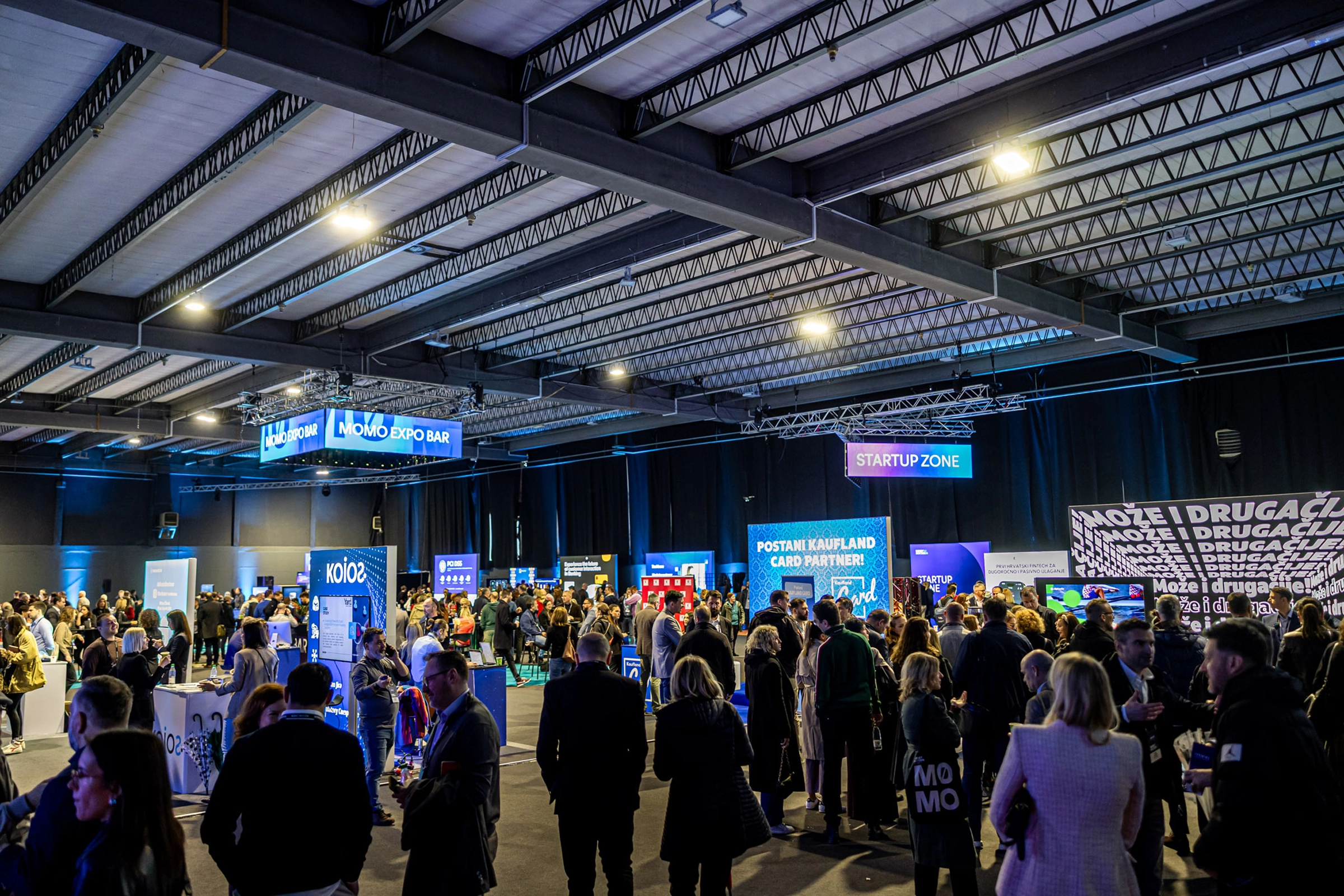 soce_plus_mrsa_moneymotion26_expo_14