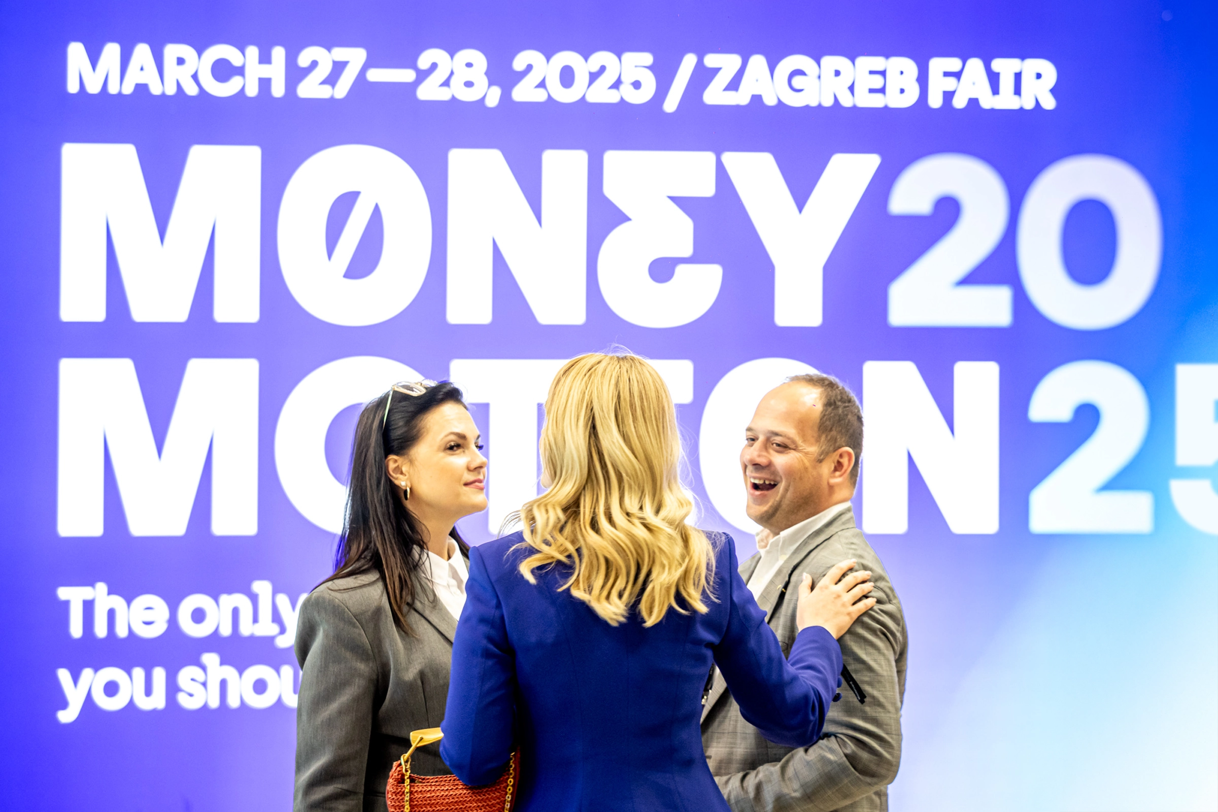soce_plus_mrsa_moneymotion26_networking_06